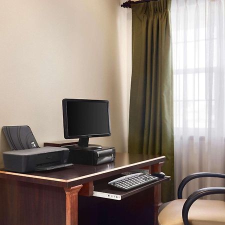 Country Inn & Suites By Radisson, Kearney, Ne Εξωτερικό φωτογραφία