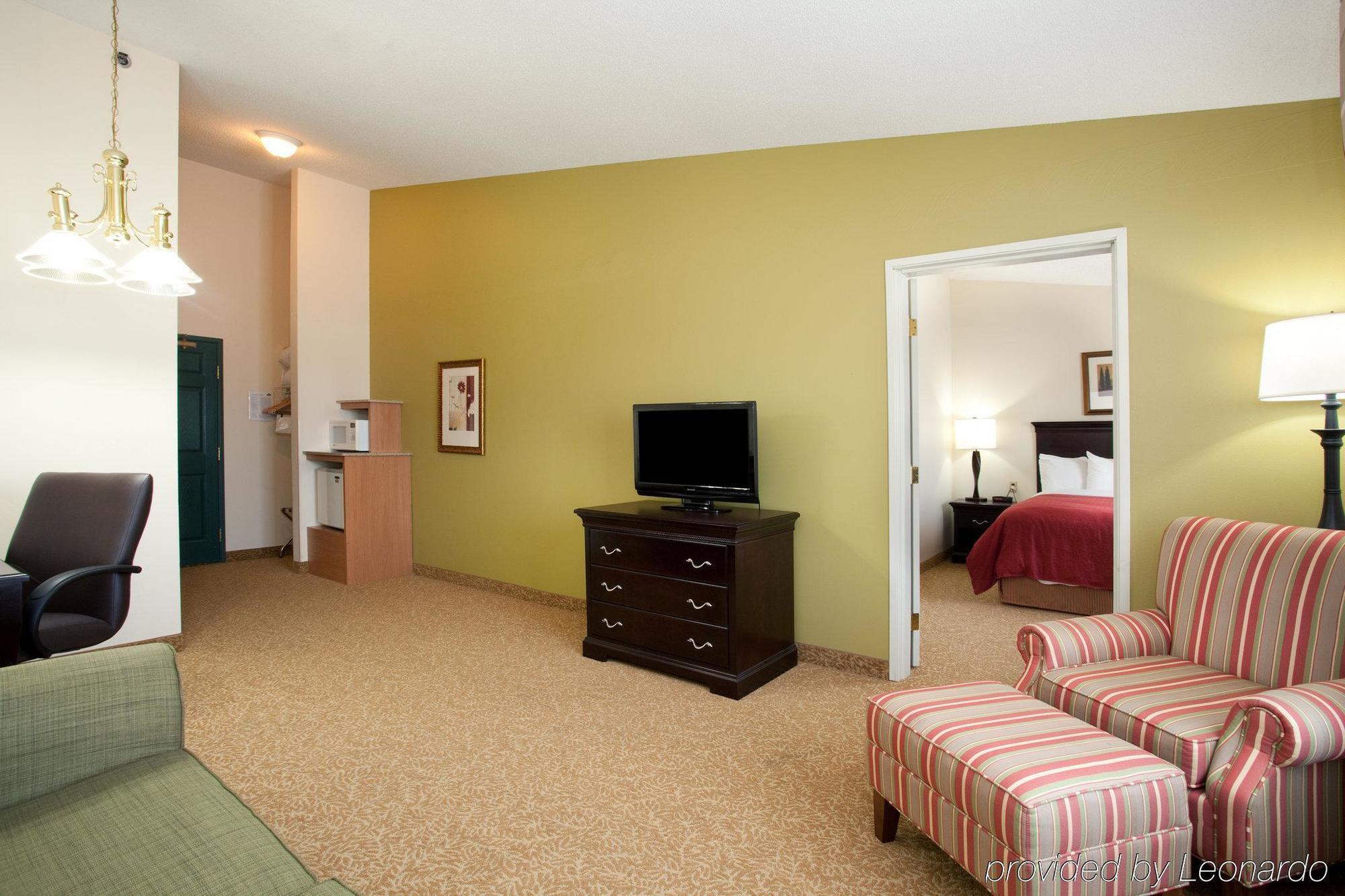 Country Inn & Suites By Radisson, Kearney, Ne Δωμάτιο φωτογραφία